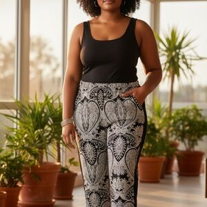 Chic Paisley Print Trousers
